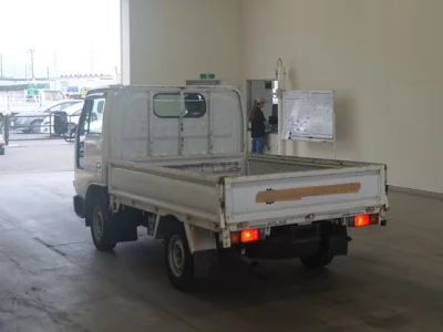 Nissan ATLAS