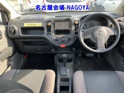 Nissan AD