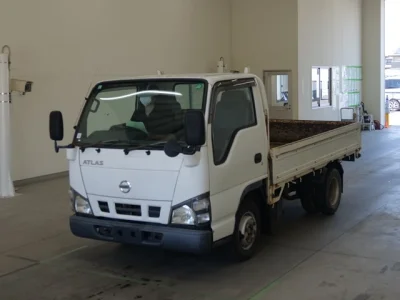 Nissan ATLAS