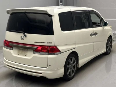 Honda STEP WAGON