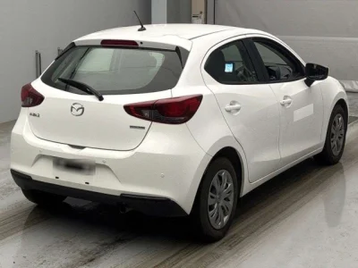 Mazda Mazda2