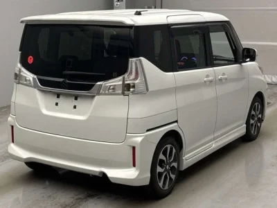 Suzuki Solio