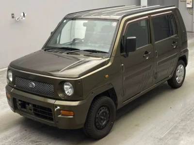 Daihatsu Naked