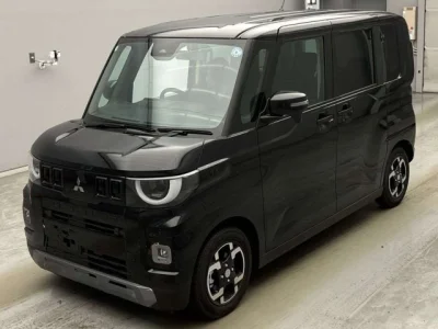 Mitsubishi Delica Mini