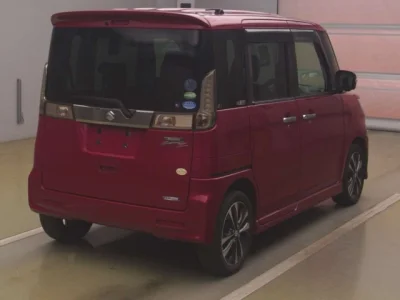 Suzuki Spacia