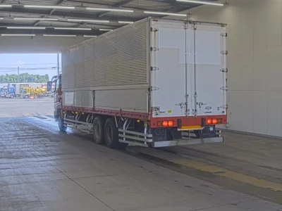 Mitsubishi FUSO SUPER GREAT