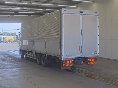 Mitsubishi FUSO SUPER GREAT