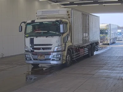 Mitsubishi FUSO SUPER GREAT