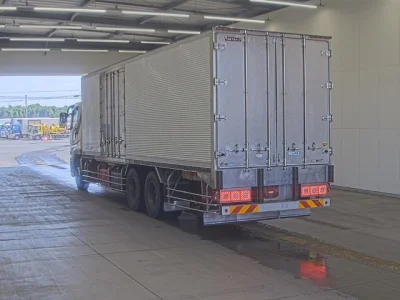 Mitsubishi FUSO SUPER GREAT
