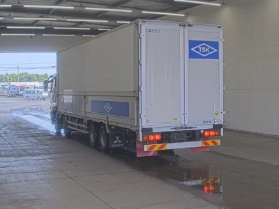 Mitsubishi FUSO SUPER GREAT