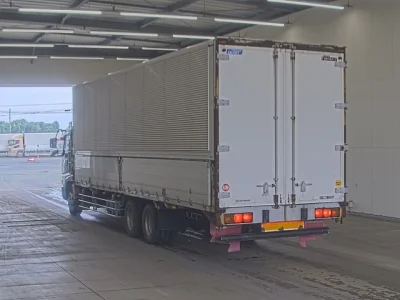 Mitsubishi FUSO SUPER GREAT