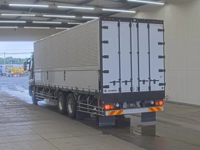 Mitsubishi FUSO SUPER GREAT