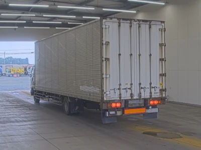 Mitsubishi FUSO FIGHTER