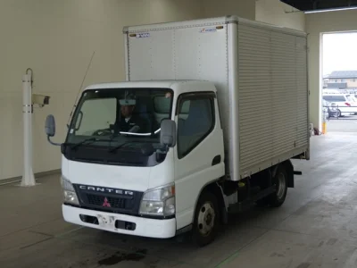 Mitsubishi Fuso Canter