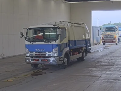 Isuzu Forward