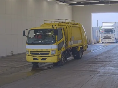 Mitsubishi FUSO FIGHTER