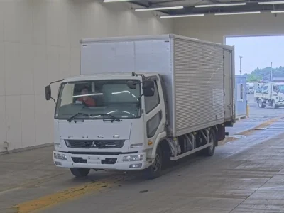 Mitsubishi FUSO FIGHTER