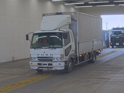 Mitsubishi FUSO FIGHTER