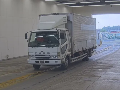 Mitsubishi FUSO FIGHTER