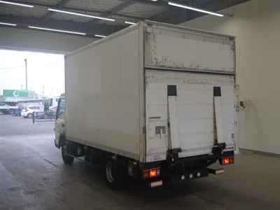 Mitsubishi Fuso Canter