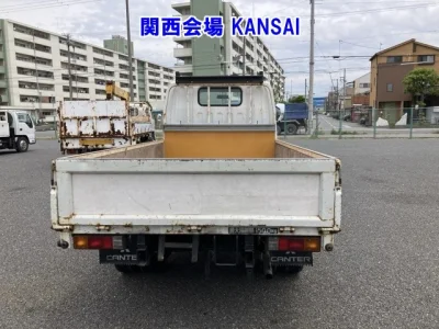 Mitsubishi Fuso Canter