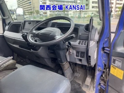 Mitsubishi Fuso Canter