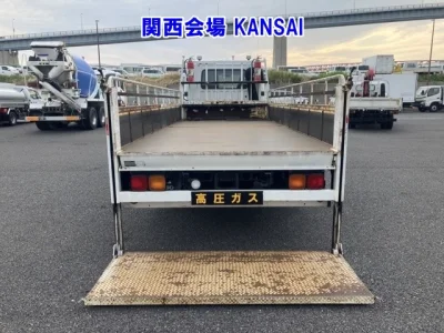 Mitsubishi FUSO FIGHTER