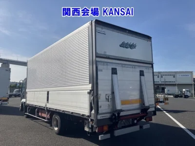 Isuzu Forward