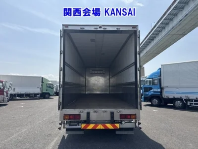 Mitsubishi FUSO SUPER GREAT