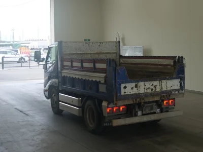 Hino Dutro