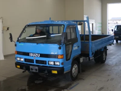 Isuzu Elf