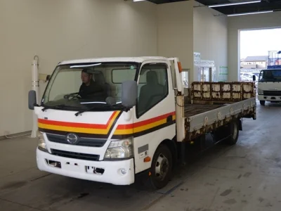 Hino DUTRO