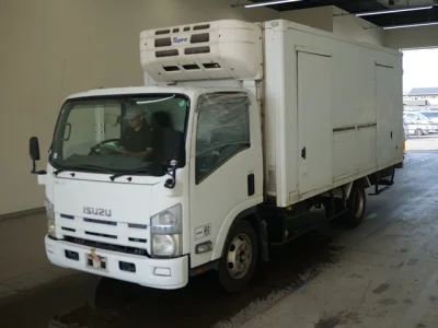 Isuzu Elf