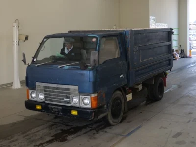 Mazda Titan