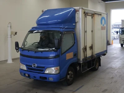 Hino Dutro