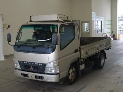 Mitsubishi Fuso Canter