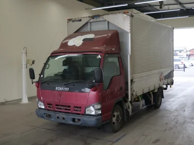 Isuzu Elf