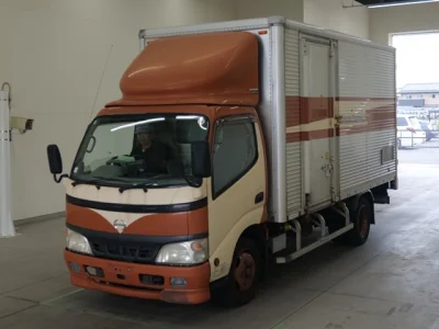 Hino Dutro