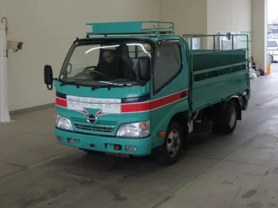 Hino Dutro