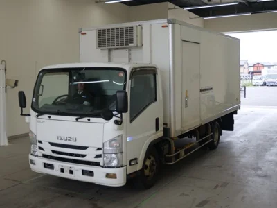 Isuzu Elf