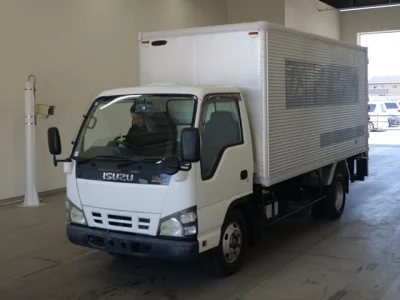 Isuzu Elf