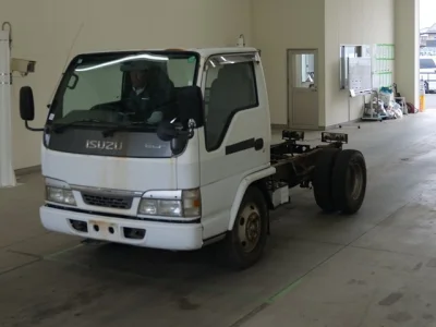 Isuzu ELF