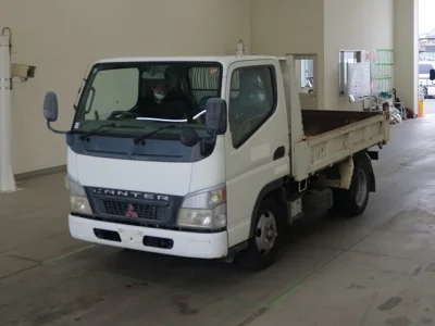 Mitsubishi Fuso Canter