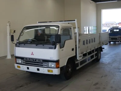 Mitsubishi Fuso Canter