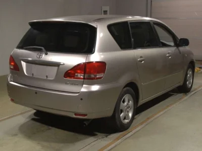 Toyota Ipsum