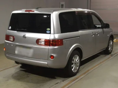 Nissan LAFESTA