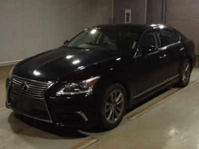 Lexus LS460L
