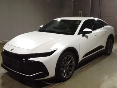 Toyota Crown Crossover