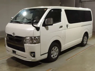 Toyota HiAce Van