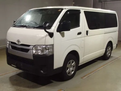 Toyota HiAce Van